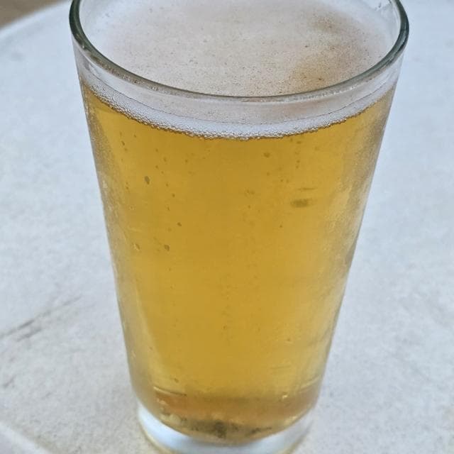 Kewalos Cream Ale — Honolulu Beerworks // Cream Ale